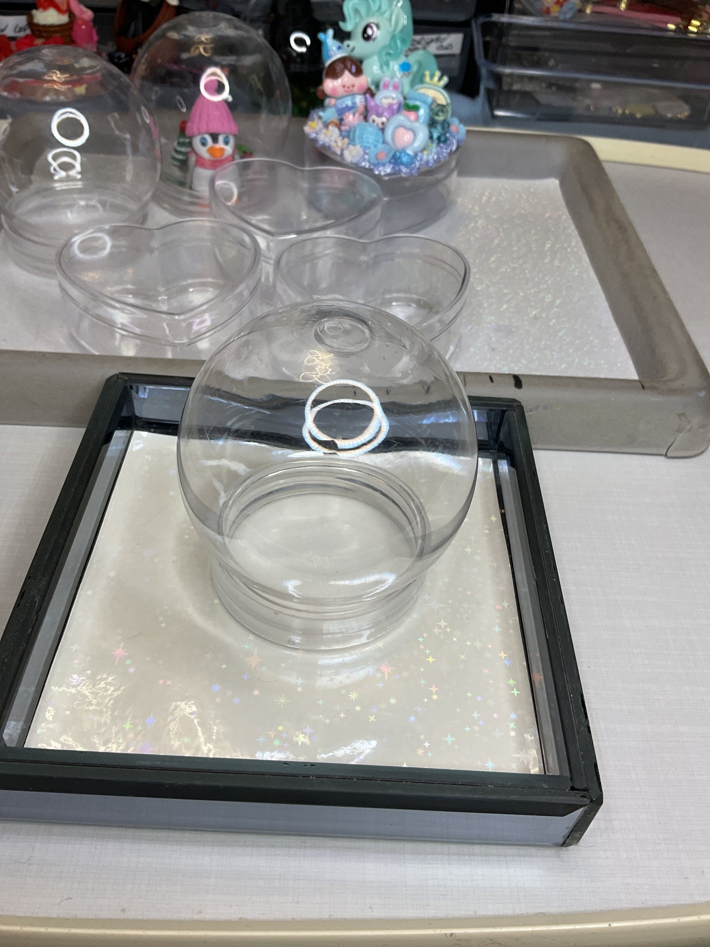 Blank trinket hearts and blank snow globes