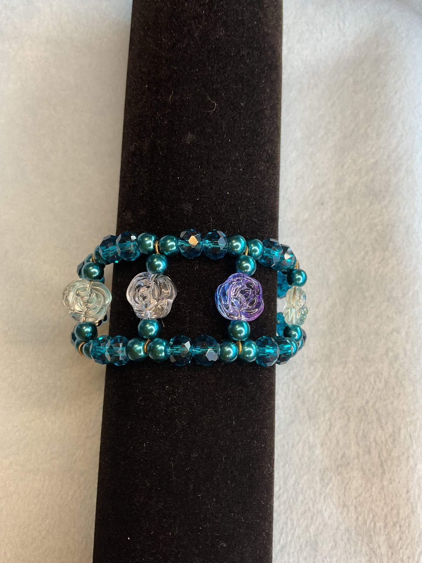 Cuff bracelet with flowers or butterfly’s
