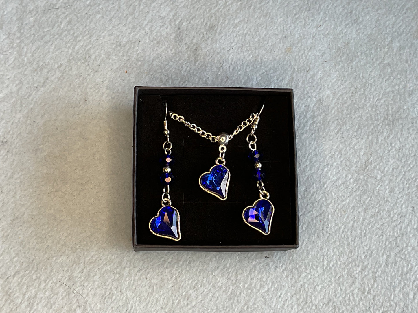 Heart earring and necklace set