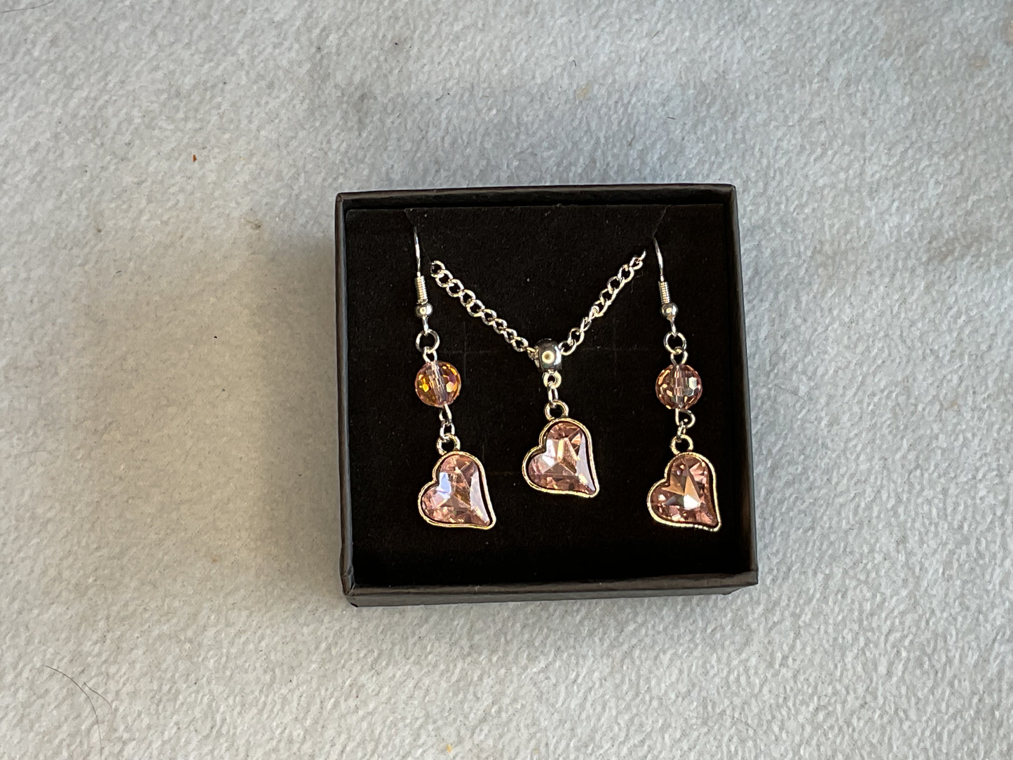 Heart earring and necklace set